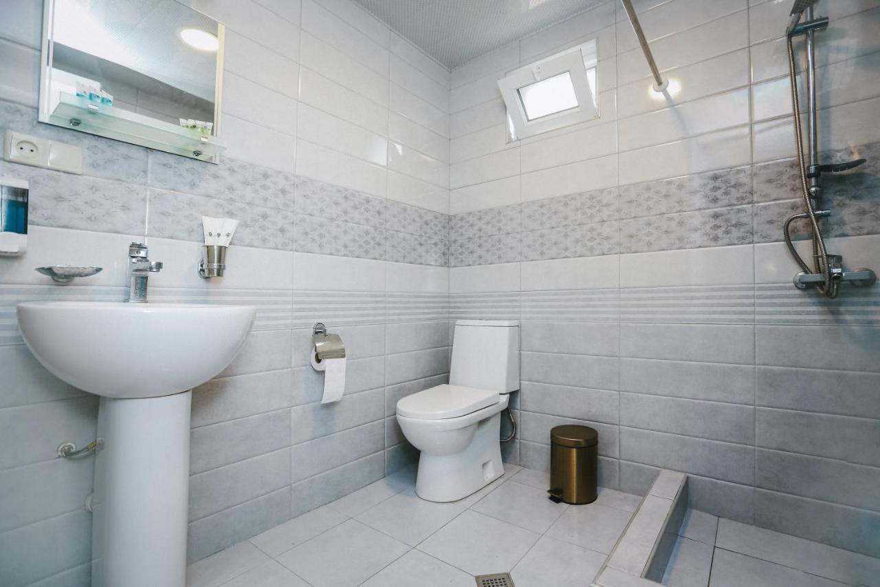 Bebo Babu Guest House Кутаїсі Екстер'єр фото