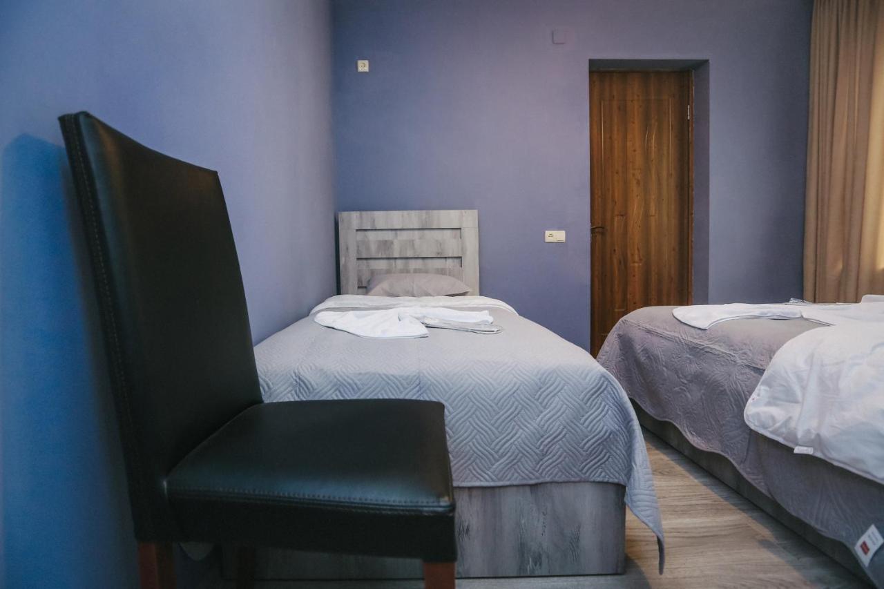 Bebo Babu Guest House Кутаїсі Екстер'єр фото