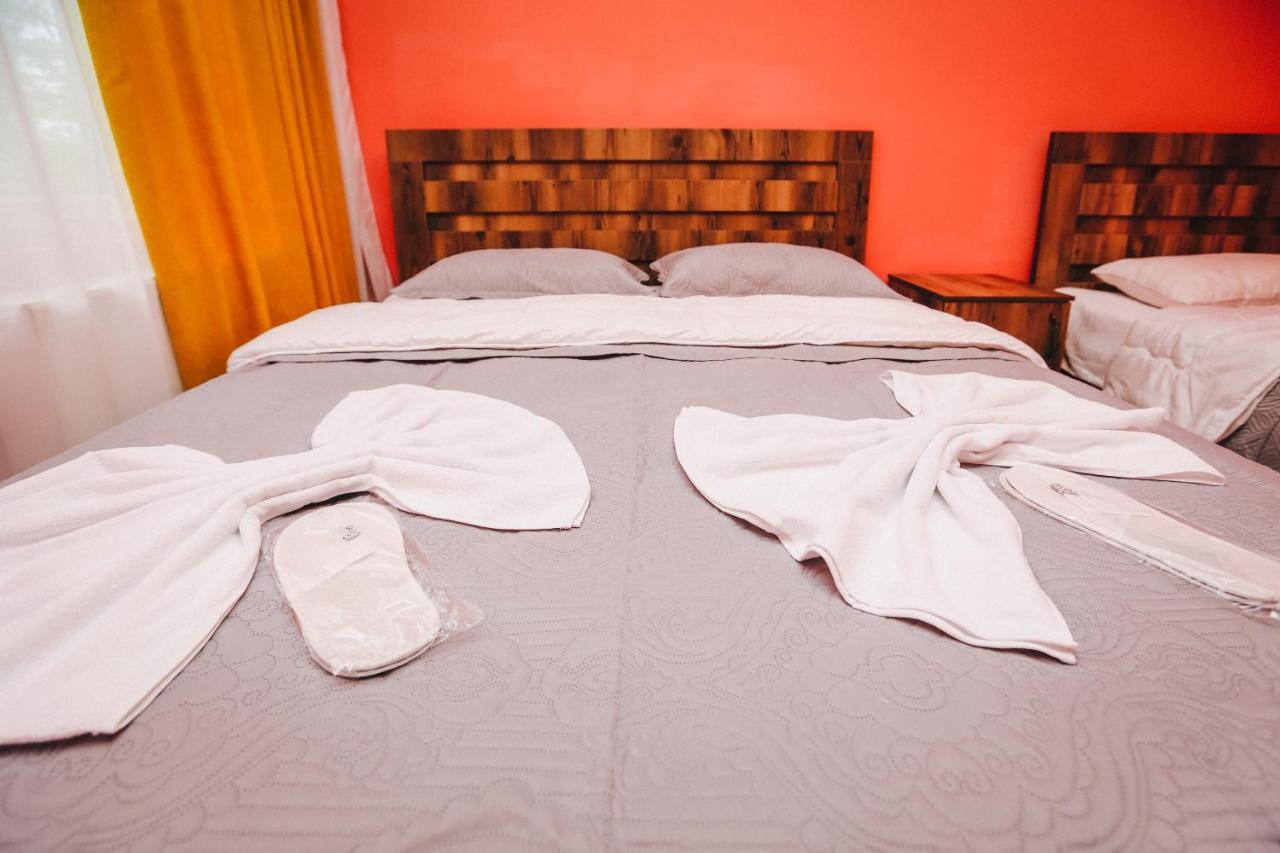 Bebo Babu Guest House Кутаїсі Екстер'єр фото