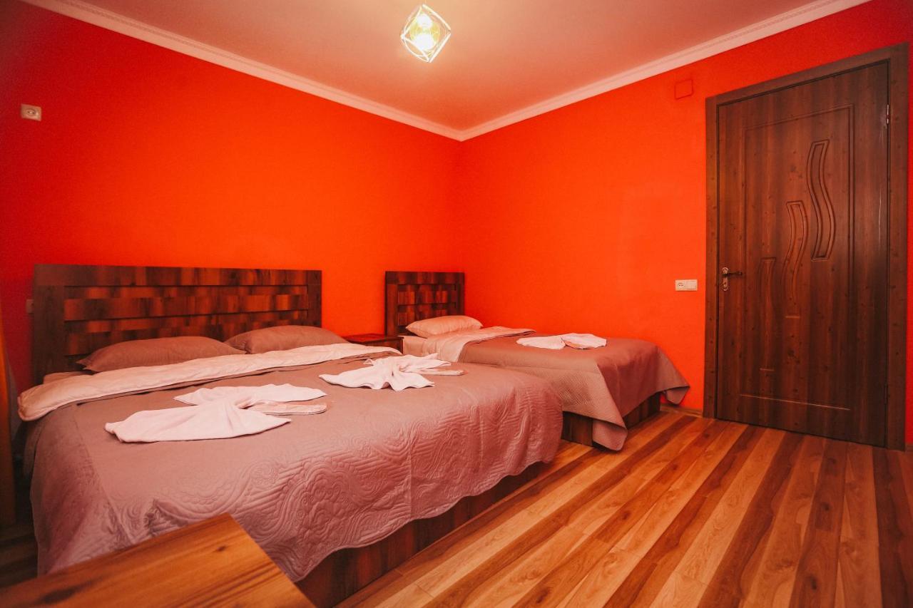 Bebo Babu Guest House Кутаїсі Екстер'єр фото