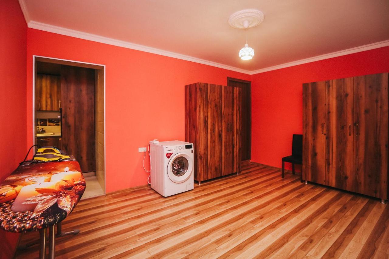 Bebo Babu Guest House Кутаїсі Екстер'єр фото